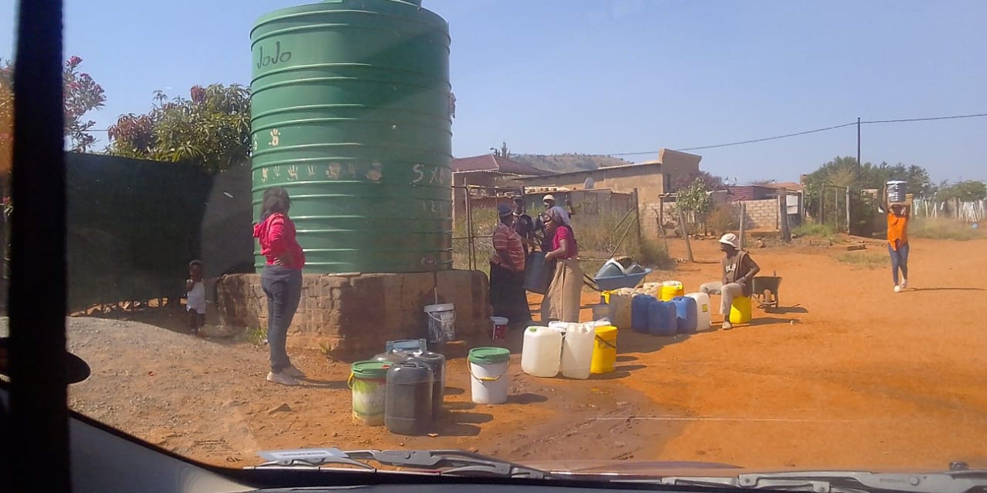 ' We' re drinking mud' | Tshwane' s water crisis leaves ...