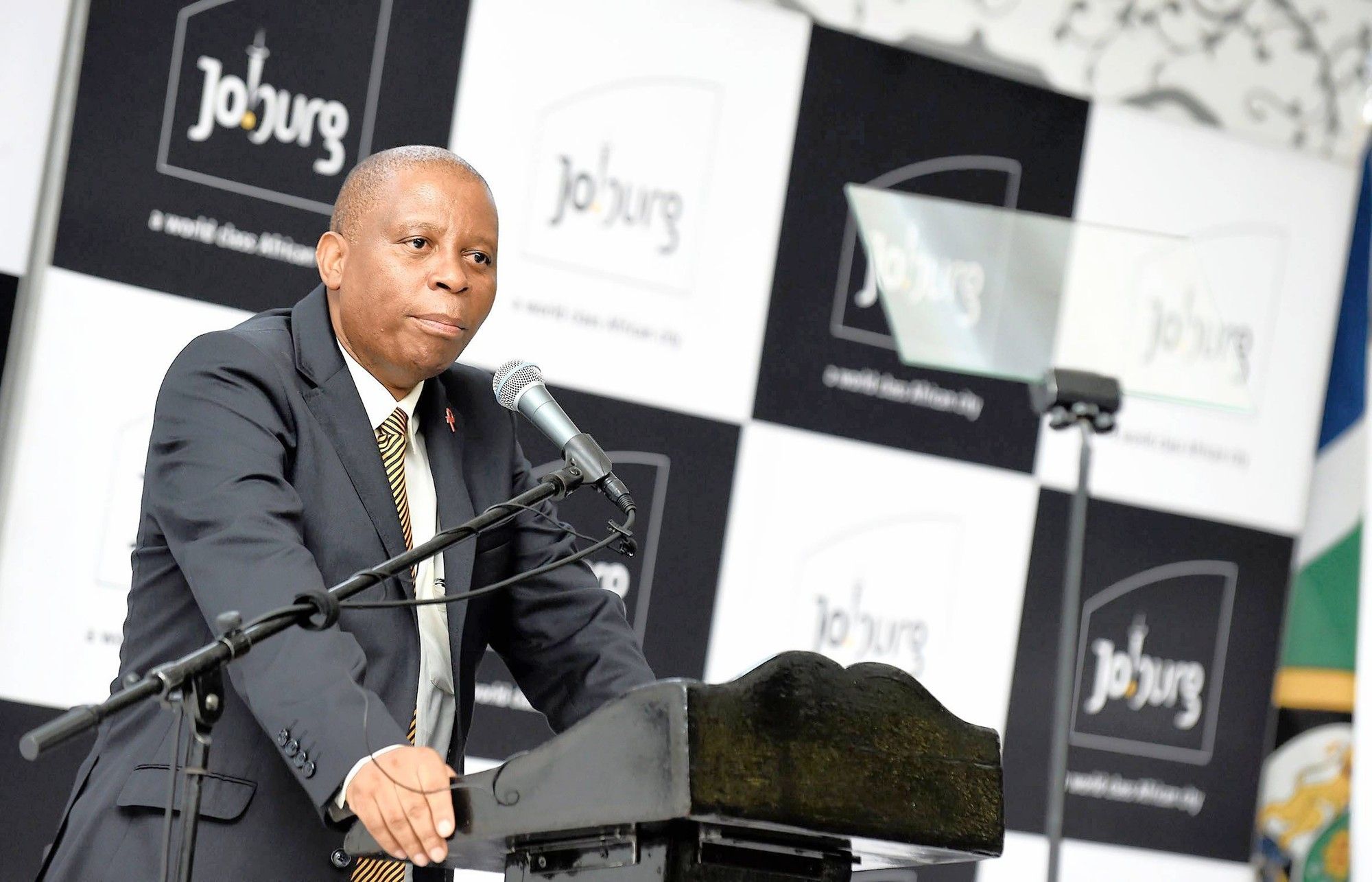 ANC military vets march 'to shield looters in ranks'