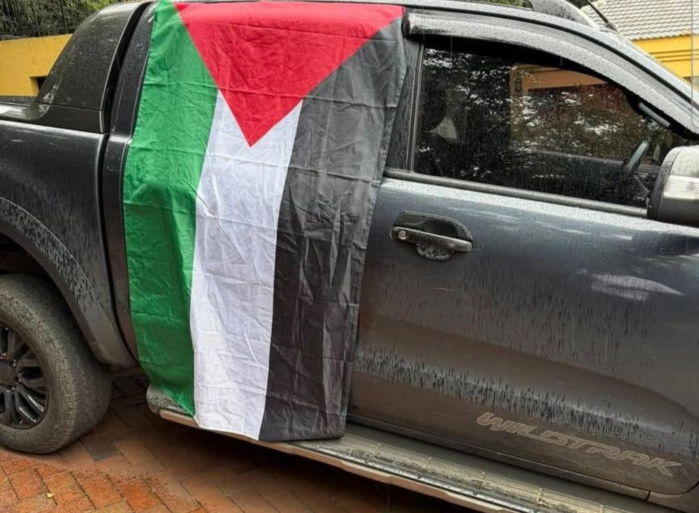 Golf club condemned after 'barring' visiting golfer displaying Palestinian flag on his vehicle