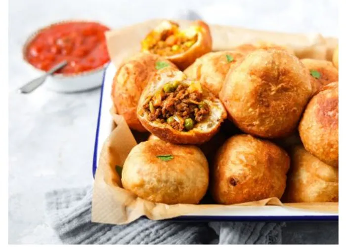 Mince curry is the perfect vetkoek filling.