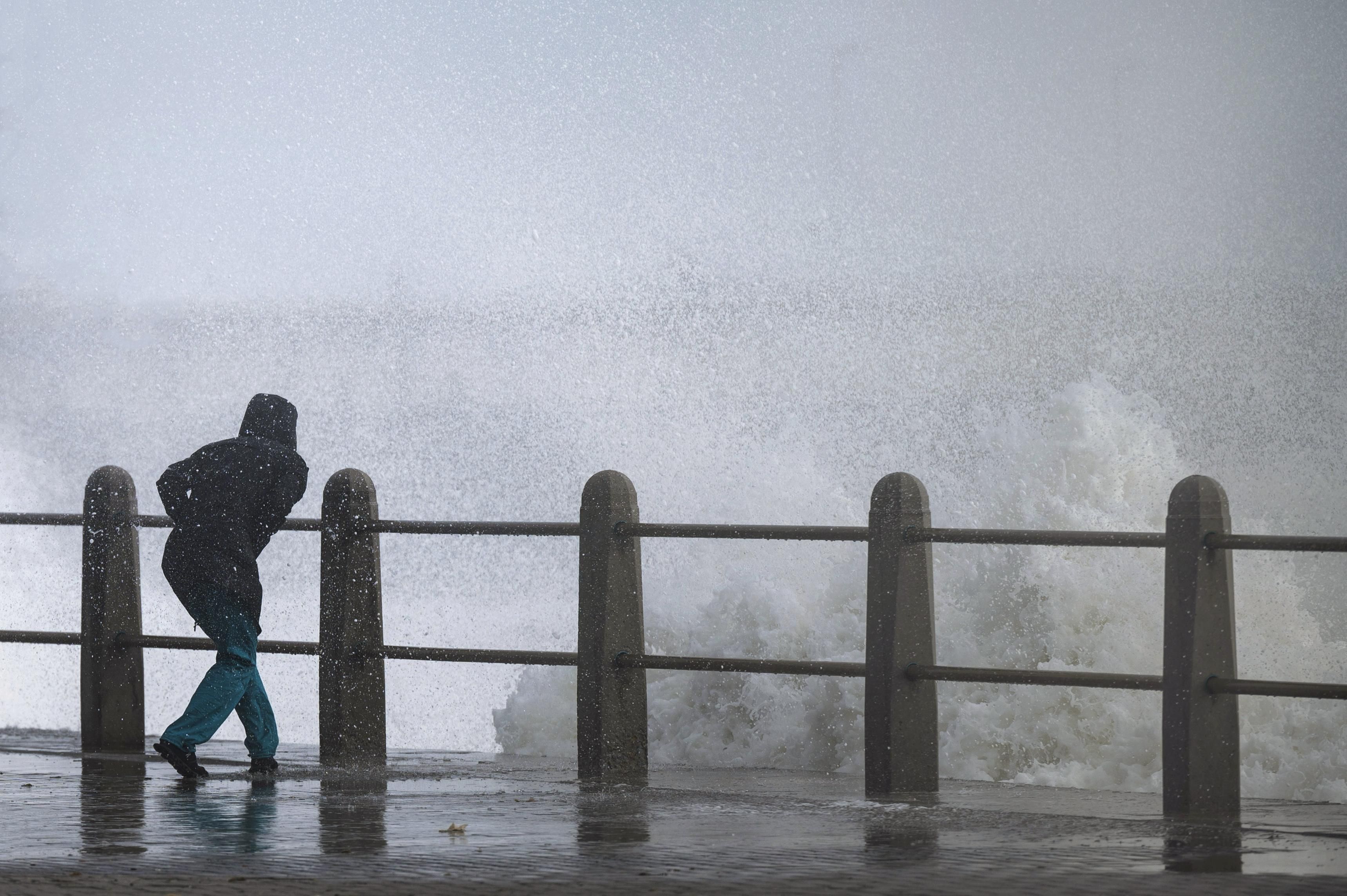 Wetterwarnung: Schwere Kaltfront bringt dieses Wochenende voraussichtlich ...