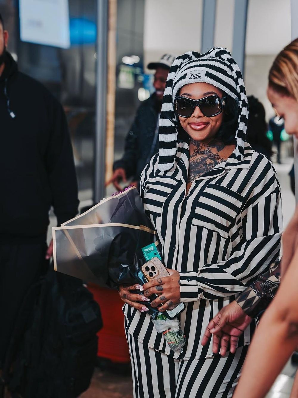 Weekly celebrity roundup Summer Walker's performance controversy and