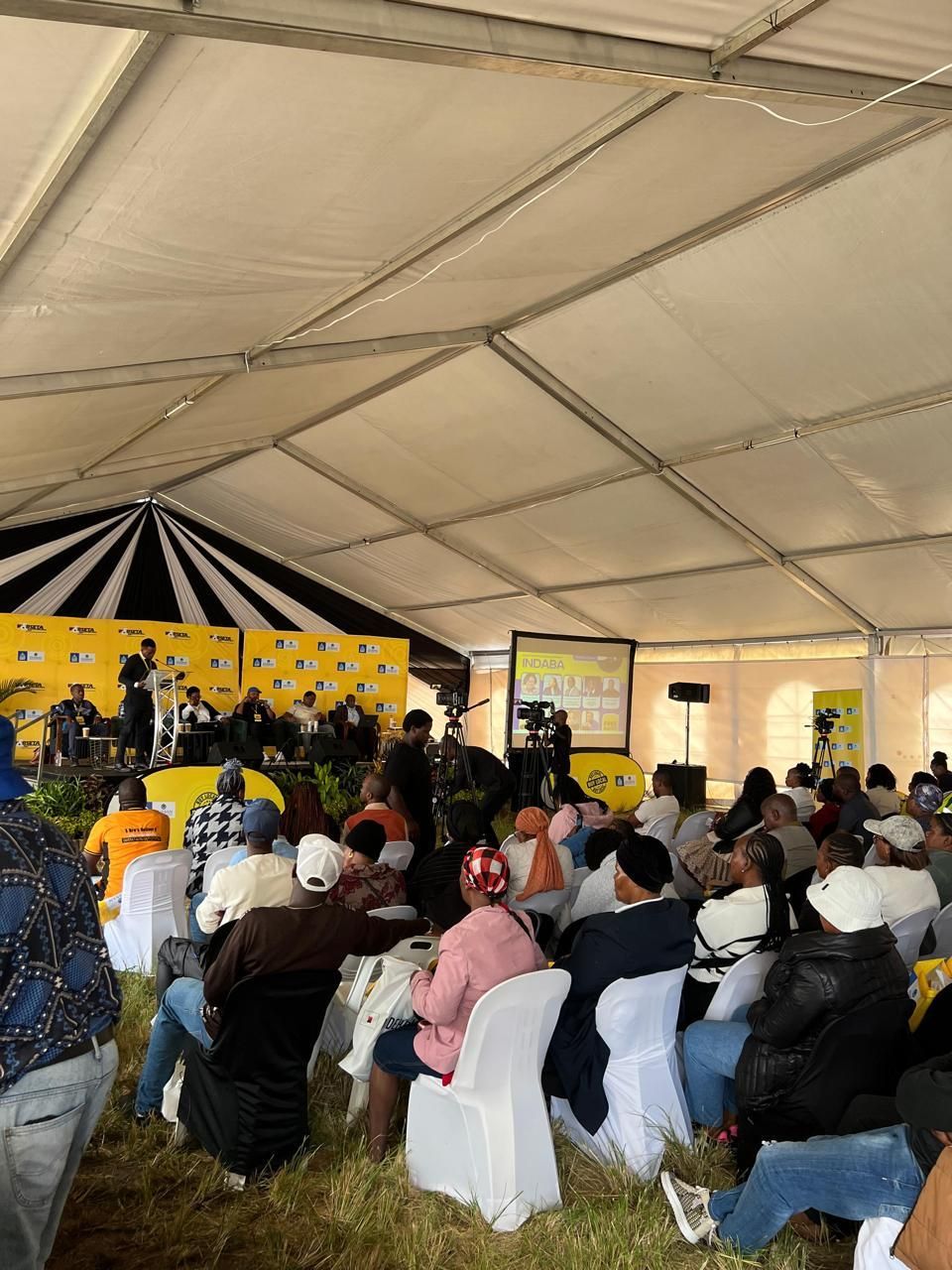 Kubhekwe amathuba omfundaze kwiDBF KwaMashu