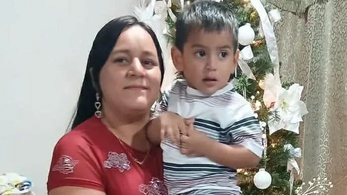 Wendy Hernandez Reyes and her son Orlin.
