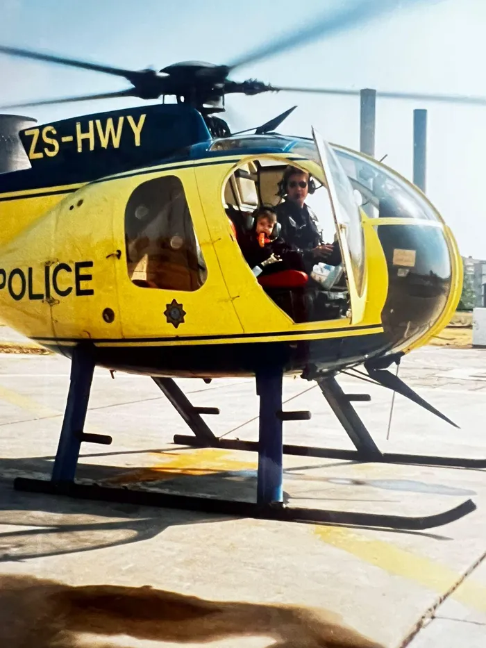 WATCH | Police pilot Jacobus Gideon 'Div' de Villiers retires after 46 ...