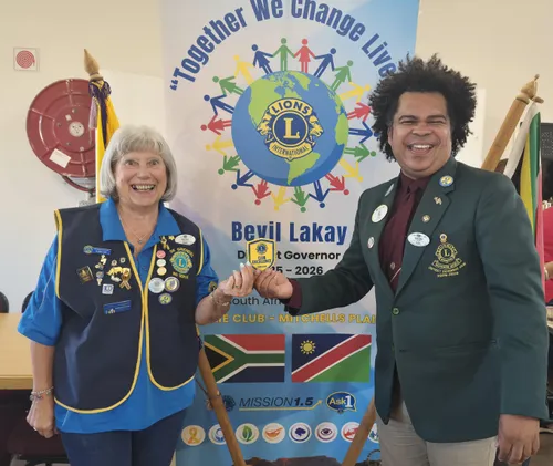 De Grendel Lions Club receives Club Excellence Award for outstanding community service