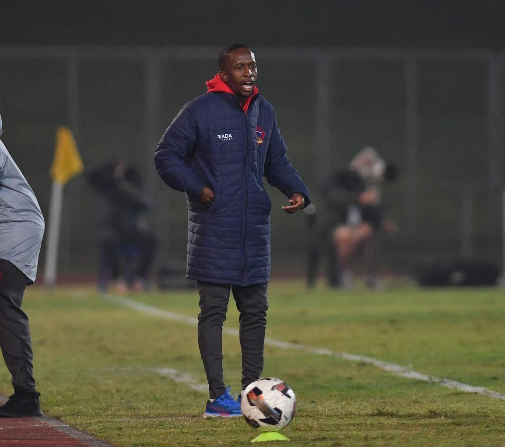 Sinethemba Badela hails Ernst Middendorp partnership as Durban City begin new era