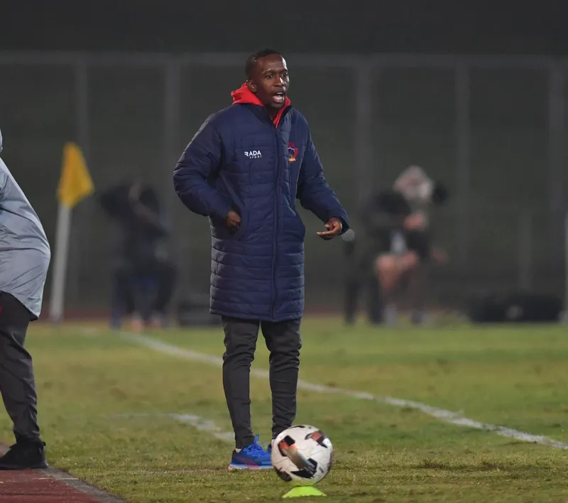 Sinethemba Badela hails Ernst Middendorp partnership as Durban City begin new era