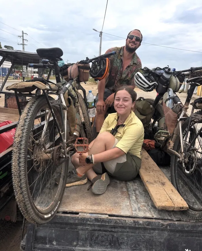 Annabelle Golden and Alex Ohtea have made it into South Africa and are closer to reaching their final destination, Cape Town. 