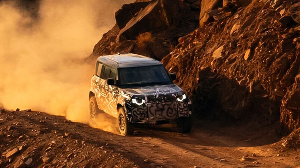 ‘Extreme’ new Defender OCTA teased with twin-turbo V8