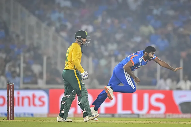De Kock’s half-ton not enough, as India thrash Proteas in Ahmedabad and win the series 3-1