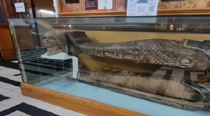 The mummy of Peten Amun at the Durban Natural Science Museum.