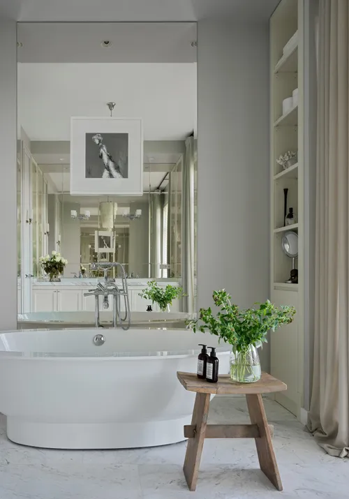 Transformative Bathroom Designs: Luxury, Nature, and Style - Transformative Minimalist Penthouse Bathroom Ideas