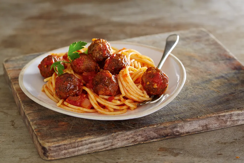SPAGHETTI AND NON-MEAT BALLS