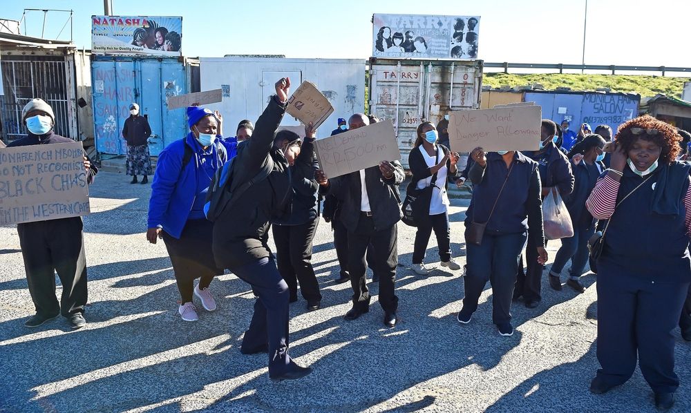 Why Khayelitsha residents are fed up with long waits at their local clinic