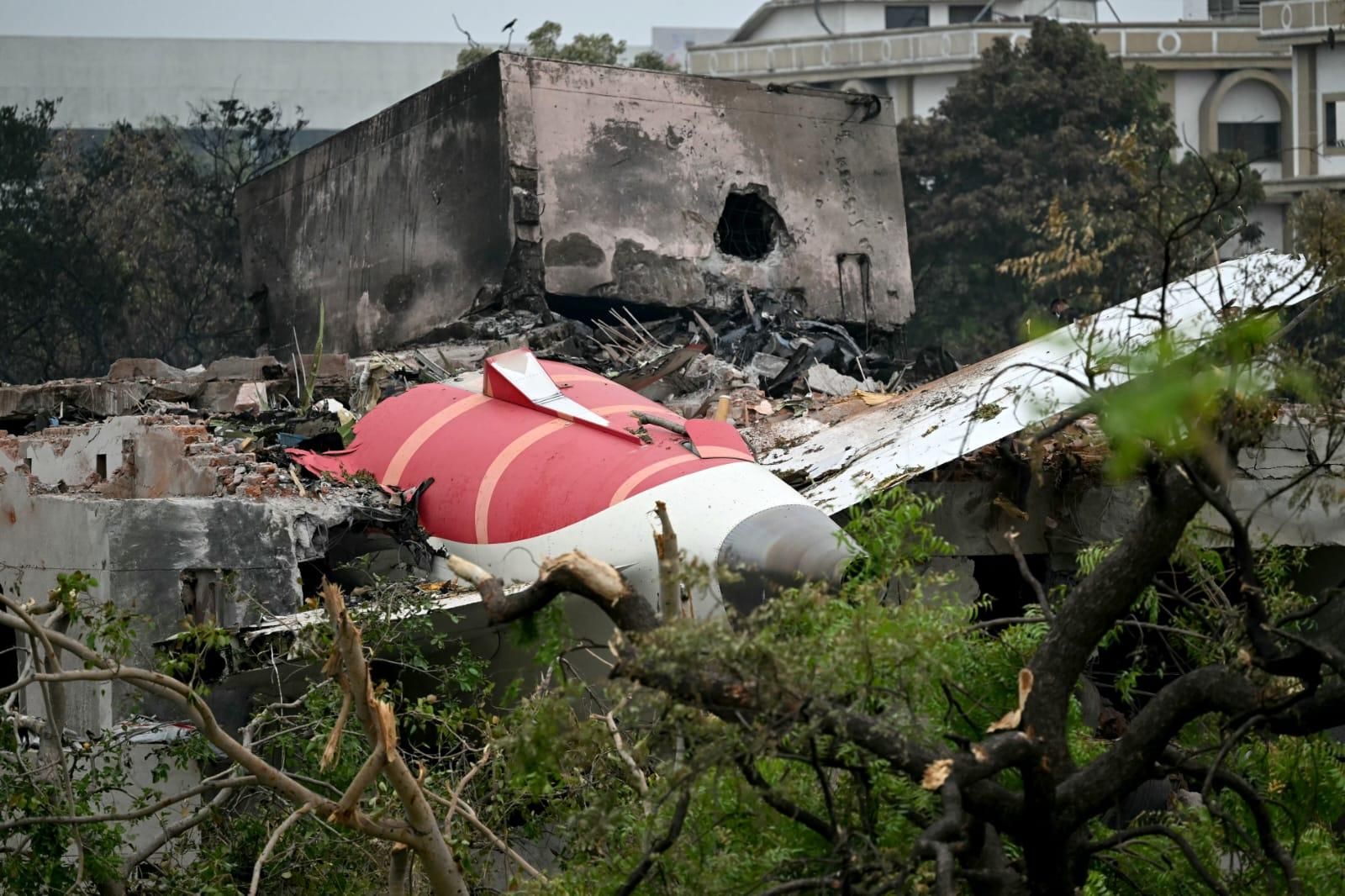 Pilot associations reject human error claims in deadly Air India crash that killed 260
