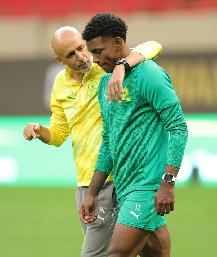 Mamelodi Sundowns coach Miguel Cardoso chats to star striker Brayan Leon ahead of the CAF Champions League final against AS FAR in Rabat, Morocco.