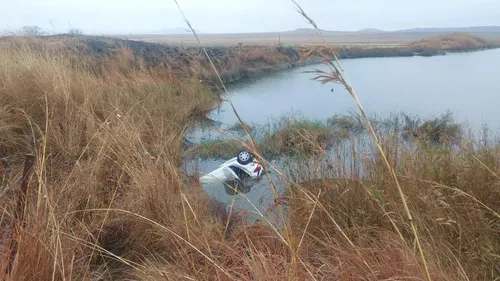 Family rescued from dam as snow, rain trigger KZN crashes