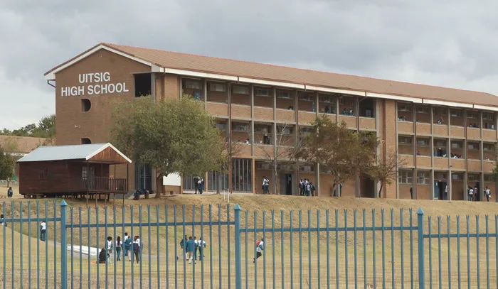 Manhandled Uitsig learner wearing EFF regalia ’has a history of defiance’