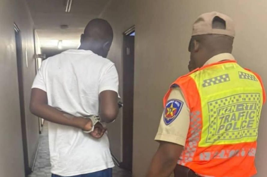 Taxi driver hands himself over to police after fatal scholar transport ...