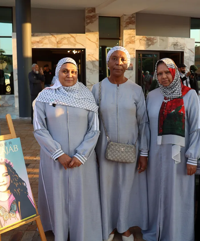 Saliha Haniff, from left, Farida Morris, Fathima Abdulla and Zakiyah Dawood. 