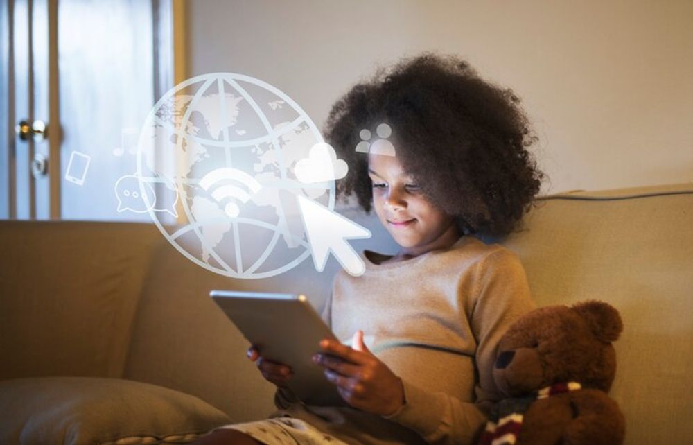 The risks of unsupervised smartphone use among South African children