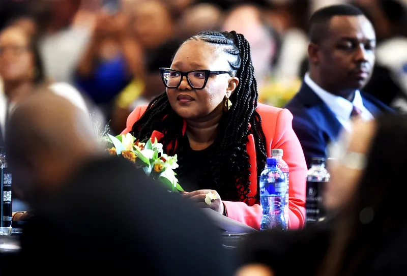 R1.6 billion textbook tender raises eyebrows