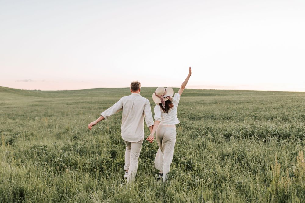 The rise of the wellness date: Why hikes and padel are replacing traditional dating in SA